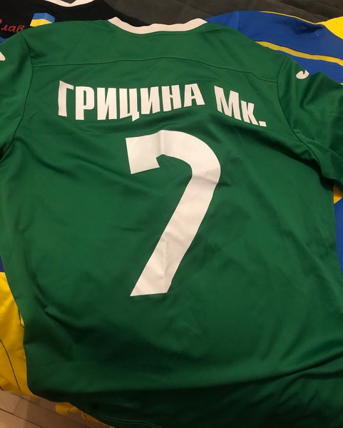 Чемпіонська ігрова футболка львівської «Енергії» сезону 2015/2015 р. р. Ракурс № 2.