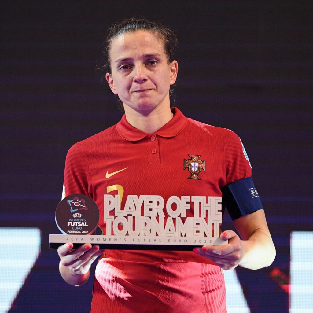 Капітан жіночої збірної Португалії Ана Азеведу - найкращий гравець «Фіналу чотирьох»  Євро-2022 серед жінок. 