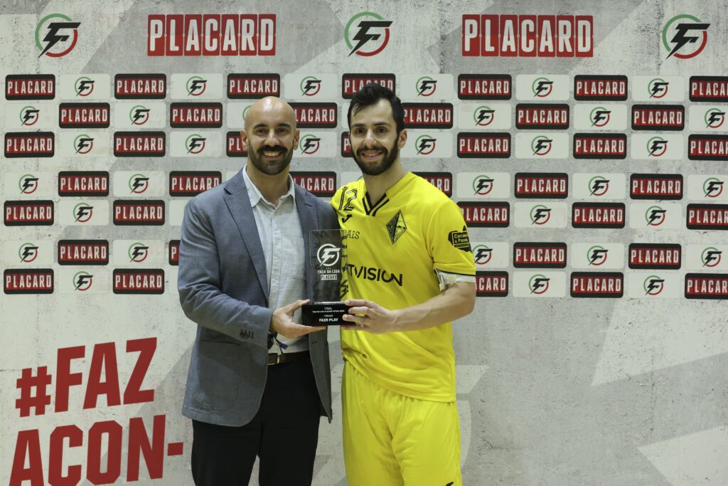 Гонсалу Собрал - володар призу «Fair play» Кубку Ліги Плакард - 2025 Гонсалу Собрал - володар призу «Fair play» Кубку Ліги Плакард - 2025