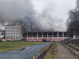 У Шостці російськими окупантами знищений спорткомплекс «Свема»