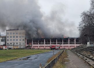 У Шостці російськими окупантами знищений спорткомплекс «Свема»