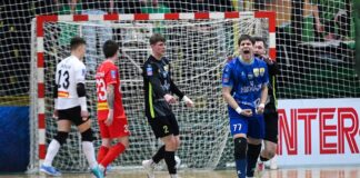 Воротарський пенальті Дяченка, голи Шевченка і Савенка. Рейтинг українських воротарів-голеадорів