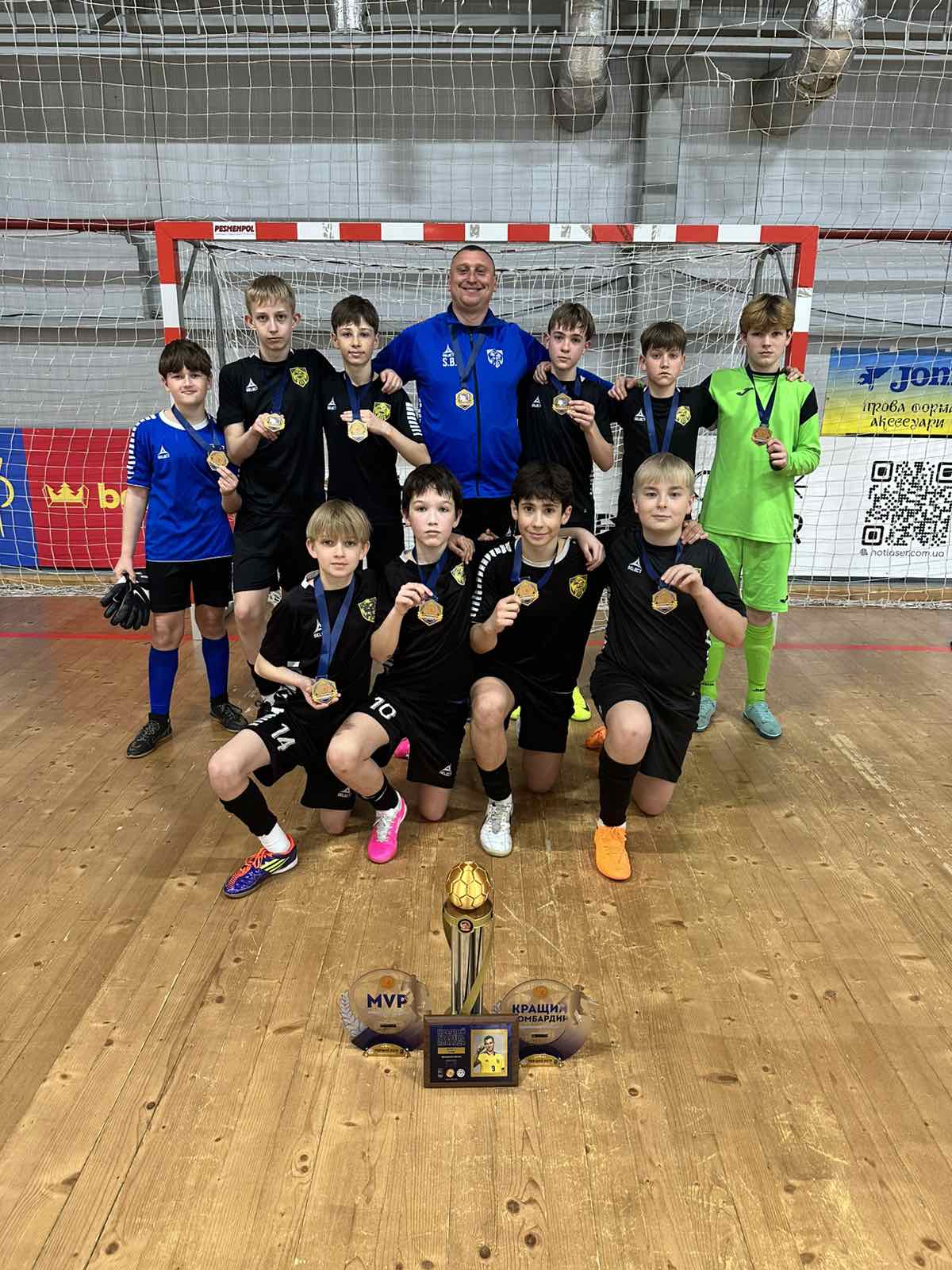 ДЮСШ № 25 (Київ) – чемпіон України (U-13) серед команд Першої ліги. 