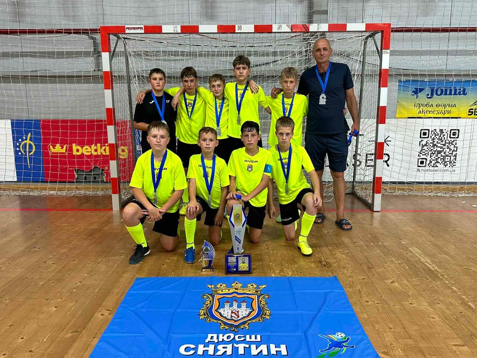 ДЮСШ (Снятин) – срібний призер Кубка Комітету ДЮФ АФУ (U-13) ДЮСШ (Снятин) – срібний призер Кубка Комітету ДЮФ АФУ (U-13)