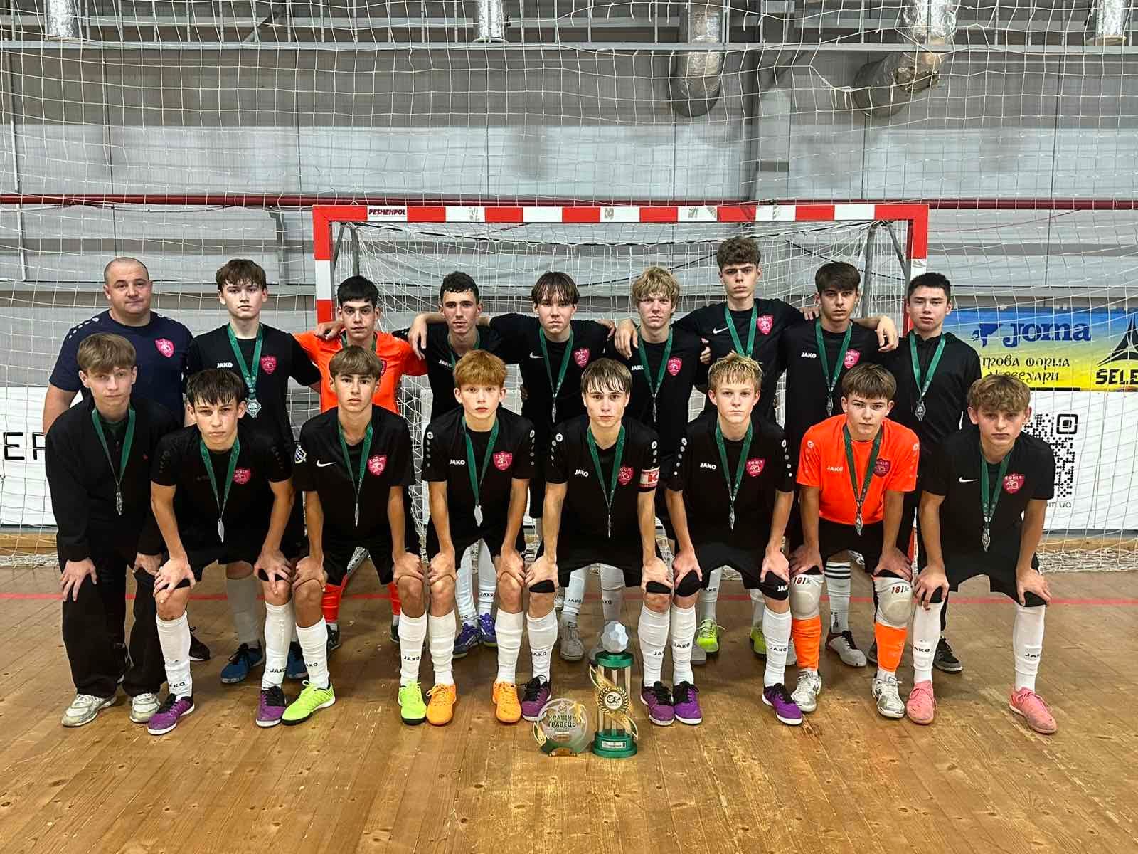 «Сокіл» (Хмельницький) – срібний призер Кубка ліги (U-17) «Сокіл» (Хмельницький) – срібний призер Кубка ліги (U-17)